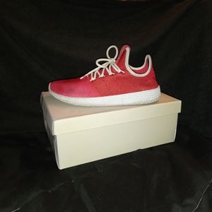 Adidas Pharrell tennis shoes